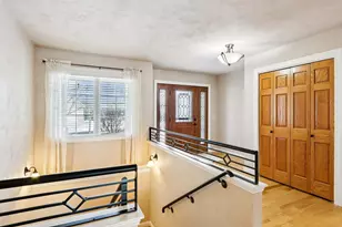 1705 Dunwoody Ln, Waunakee, WI 53597 - Photo 4