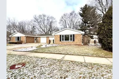 1719 Wesley Avenue #2, Janesville, WI 53545 - Photo 2