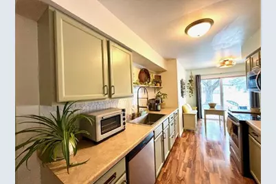 1719 Wesley Avenue #2, Janesville, WI 53545 - Photo 6