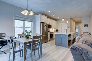 602 E Madison Ave, Milton, WI 53563 - Photo 6