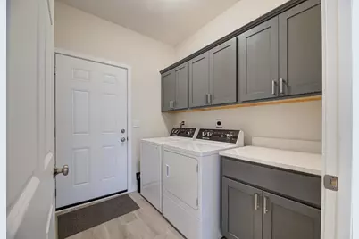 602 E Madison Avenue #34, Milton, WI 53563 - Photo 14