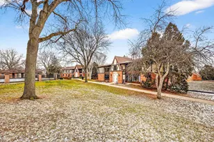 1426 Wheeler Ct, Madison, WI 53704 - Photo 30