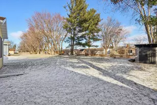 400 Raymond Rd, Waunakee, WI 53597 - Photo 32