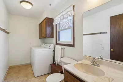 400 Raymond Road, Waunakee, WI 53597 - Photo 28