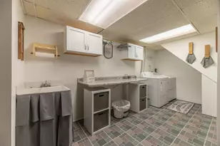 2125 S Palm St, Janesville, WI 53546 - Photo 18