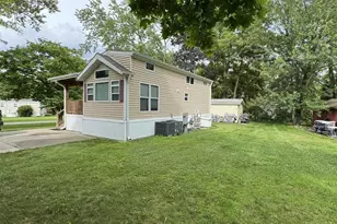 414 Skyline Dr, Edgerton, WI 53534 - Photo 18