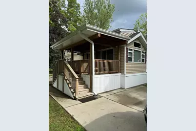 414 Skyline Drive, Edgerton, WI 53534 - Photo 2