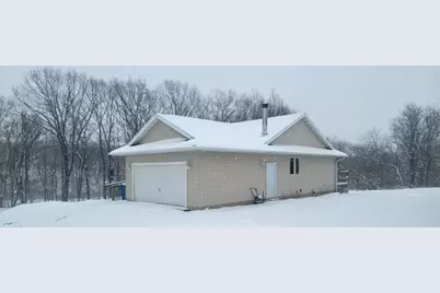 S6570 Hillpoint Road, Hillpoint, WI 53937 - Photo 6