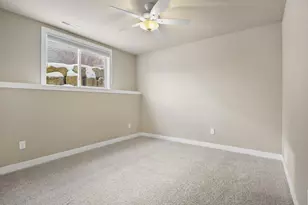 402 Burnt Sienna Dr, Middleton, WI 53562 - Photo 48