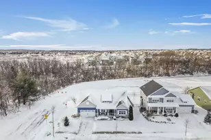 402 Burnt Sienna Dr, Middleton, WI 53562 - Photo 56