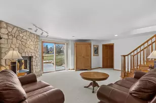 157 Meadow Ridge Dr, Sheboygan Falls, WI 53085 - Photo 18