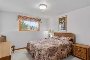 157 Meadow Ridge Dr, Sheboygan Falls, WI 53085 - Photo 20