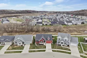 5816 Levitan Ln, Madison, WI 53718 - Photo 4