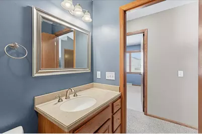 1355 Gray Hawk Way, Sun Prairie, WI 53590 - Photo 20