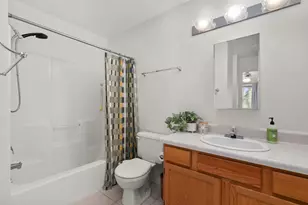 141 S Franklin St, Madison, WI 53703 - Photo 18