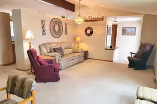 212 N Fairview Ave, Argyle, WI 53504 - Photo 4