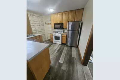 110 S 8th Street, South Beloit, IL 61080 - Photo 4