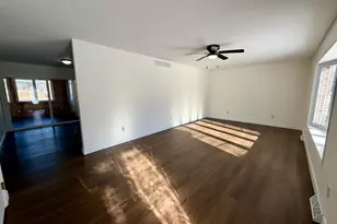 207 Cedar Ave, Brodhead, WI 53520 - Photo 4