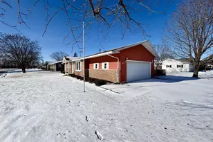 207 Cedar Ave, Brodhead, WI 53520 - Photo 2
