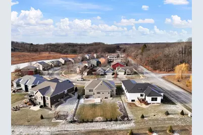 2809 Hickory Ridge Road, Madison, WI 53719 - Photo 10