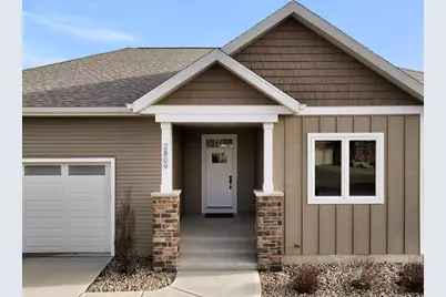 2809 Hickory Ridge Road, Madison, WI 53719 - Photo 2