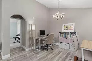 3282 Stonecreek Dr, Madison, WI 53719 - Photo 6