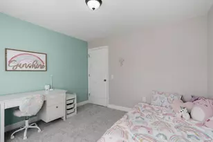 3282 Stonecreek Dr, Madison, WI 53719 - Photo 18