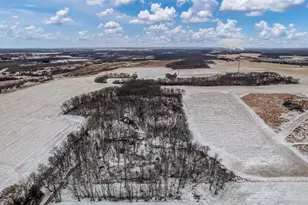 5101 S Johnson Rd, Beloit, WI 53511 - Photo 2