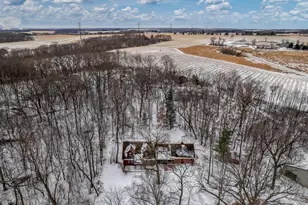 5101 S Johnson Rd, Beloit, WI 53511 - Photo 14