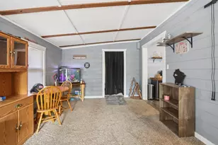 N6744 Blackhawk Rd, Portage, WI 53901 - Photo 10