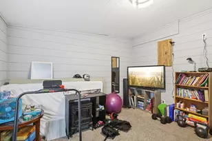 N6744 Blackhawk Rd, Portage, WI 53901 - Photo 16