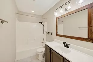 636 Grant St, Fort Atkinson, WI 53538 - Photo 20