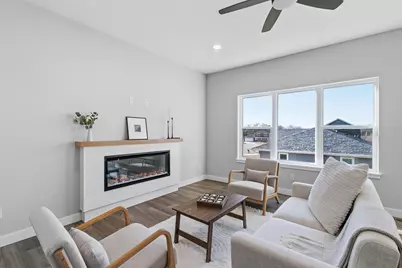 410 University Lane, Mazomanie, WI 53560 - Photo 2