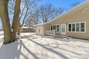 400-402 Estate Ln, Stoughton, WI 53589 - Photo 26