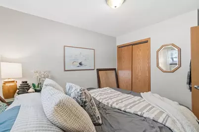 400-402 Estate Lane, Stoughton, WI 53589 - Photo 16