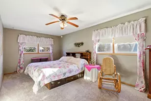 816 Woodview Dr, Sun Prairie, WI 53590 - Photo 34