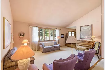 816 Woodview Drive, Sun Prairie, WI 53590 - Photo 12