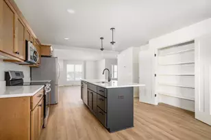 2008 S High Point Rd, Madison, WI 53719 - Photo 6