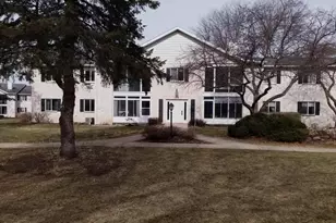 1518 Golf View Rd, Madison, WI 53704 - Photo 6