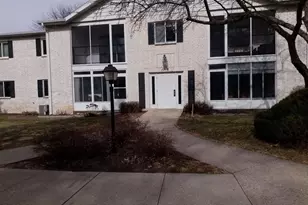 1518 Golf View Rd, Madison, WI 53704 - Photo 8