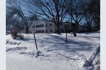 1518 Golf View Road #C, Madison, WI 53704 - Photo 10