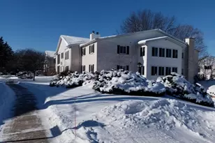 1518 Golf View Rd, Madison, WI 53704 - Photo 8