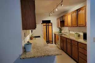 1518 Golf View Rd, Madison, WI 53704 - Photo 18