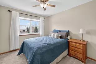 5475 Quarry Hill Dr, Fitchburg, WI 53711 - Photo 18