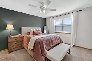 5475 Quarry Hill Dr, Fitchburg, WI 53711 - Photo 14