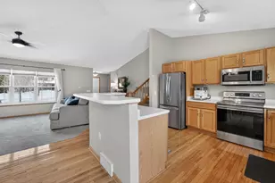 5475 Quarry Hill Dr, Fitchburg, WI 53711 - Photo 12