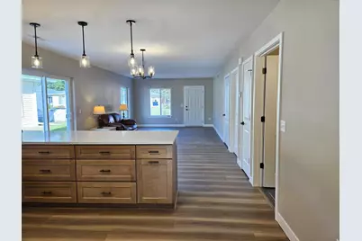 1161 Maple Street, Reedsburg, WI 53959 - Photo 4