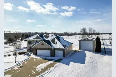3705 N Harvest View Drive, Janesville, WI 53548 - Photo 2