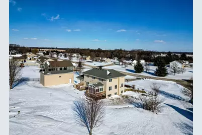 3705 N Harvest View Drive, Janesville, WI 53548 - Photo 38