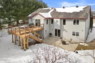 1523 Lena Ln, Fort Atkinson, WI 53538 - Photo 4